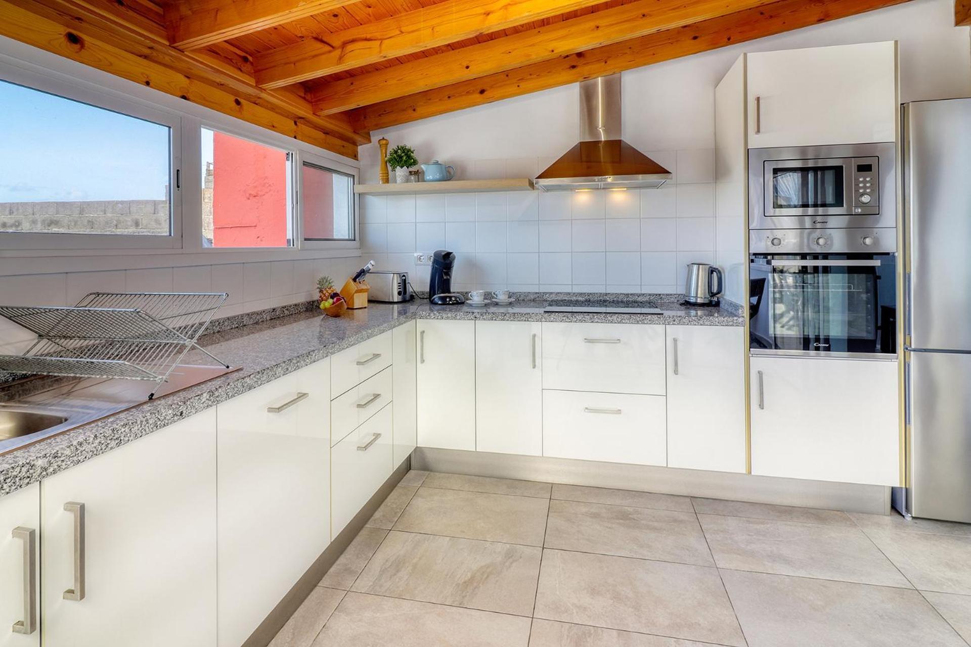 Big Terraced House, 100M To The Beach, With Bbq And Sea View Guincho  外观 照片